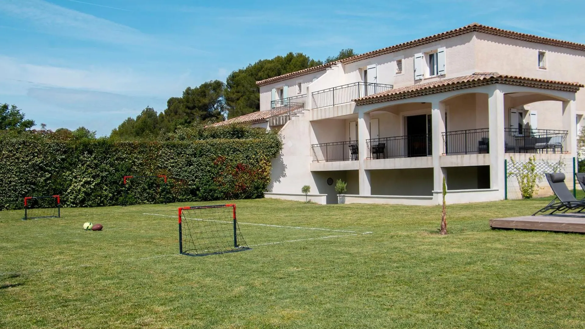 Holiday home Les Hauts De Provence - Maison Avec Piscine Aix-en-Provence France